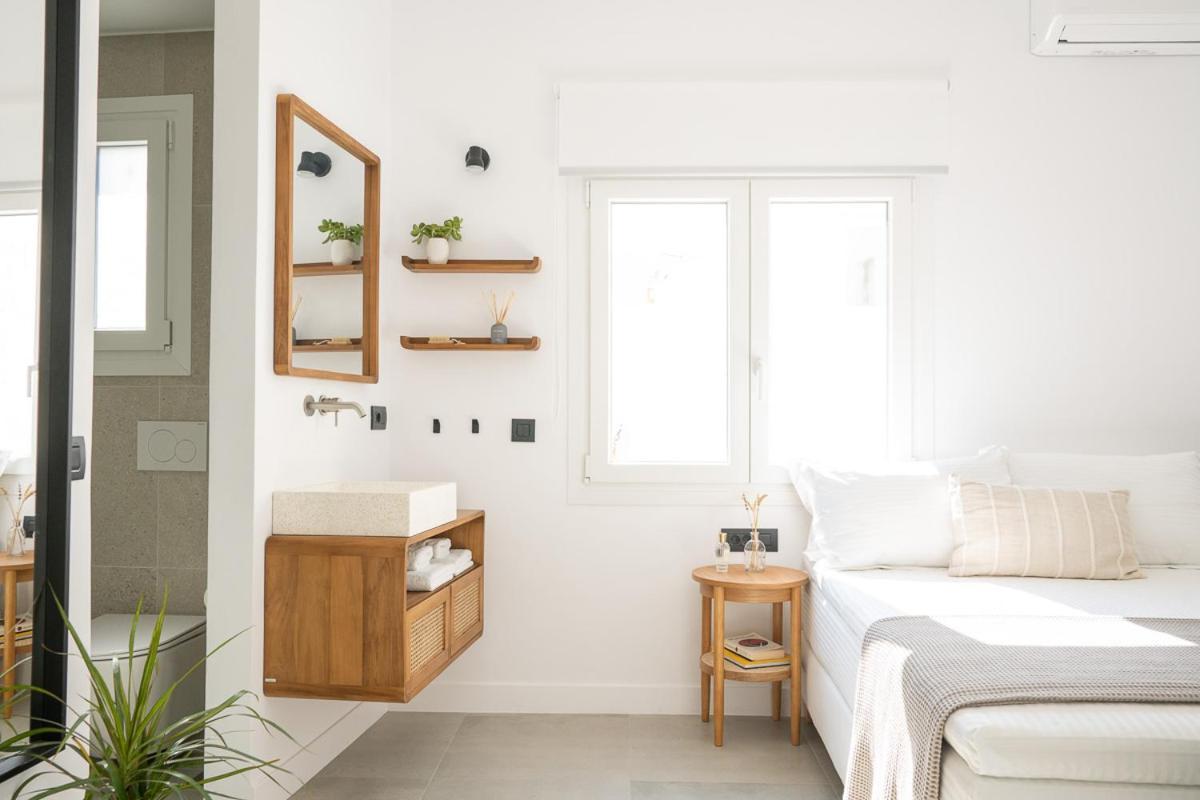 Eleana Hotel Tinos Exterior photo